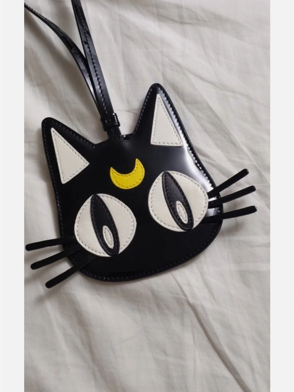 Jimmy Choo x Sailor Moon CC holder - Picture 2 of 4